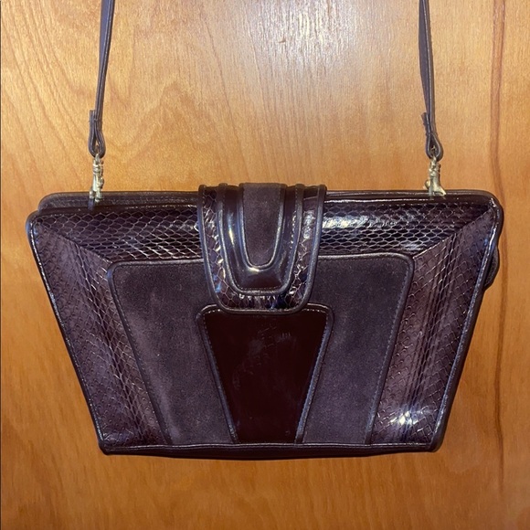 Elegant Brown Crossbody Shoulder Bag - Picture 1 of 5